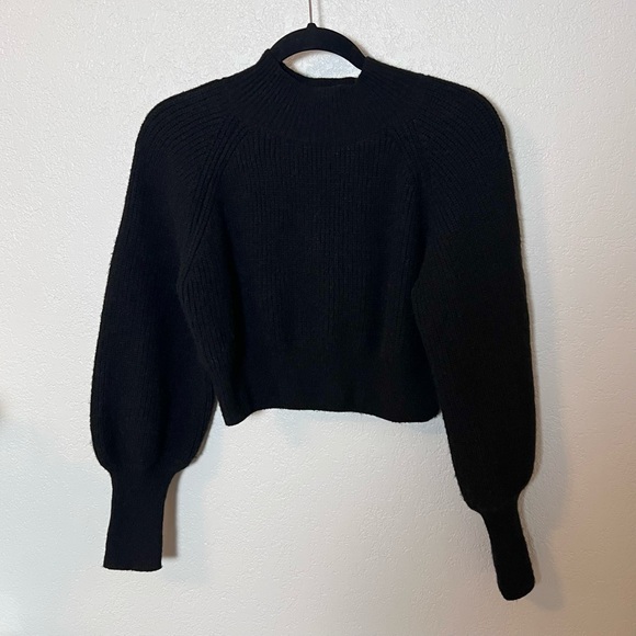 Dissh Aida Black Cropped Puff-Sleeve Sweater - Picture 3 of 6